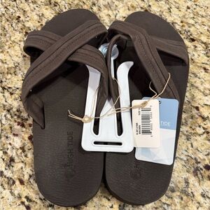 High Tide brown faux leather slipper on sandals Size 10